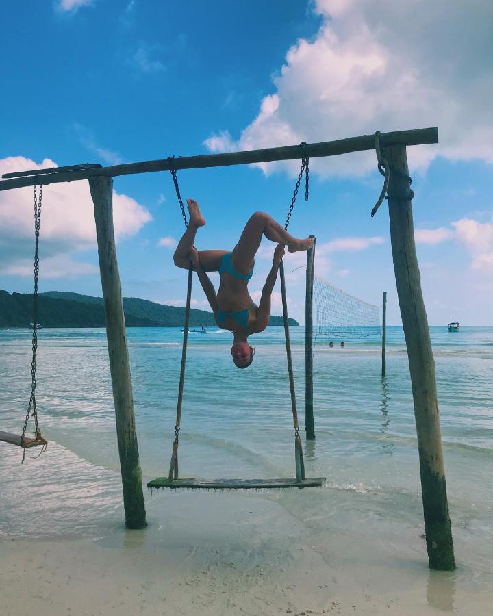 Lucky Sun Saracen Bay Hostel Koh Rong Sanloem Exterior foto